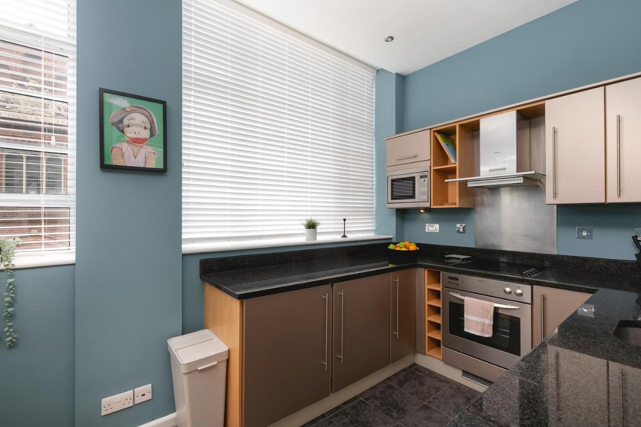 Lovely Brighton Apartments Moments Away From Royal Pavilion Exteriör bild