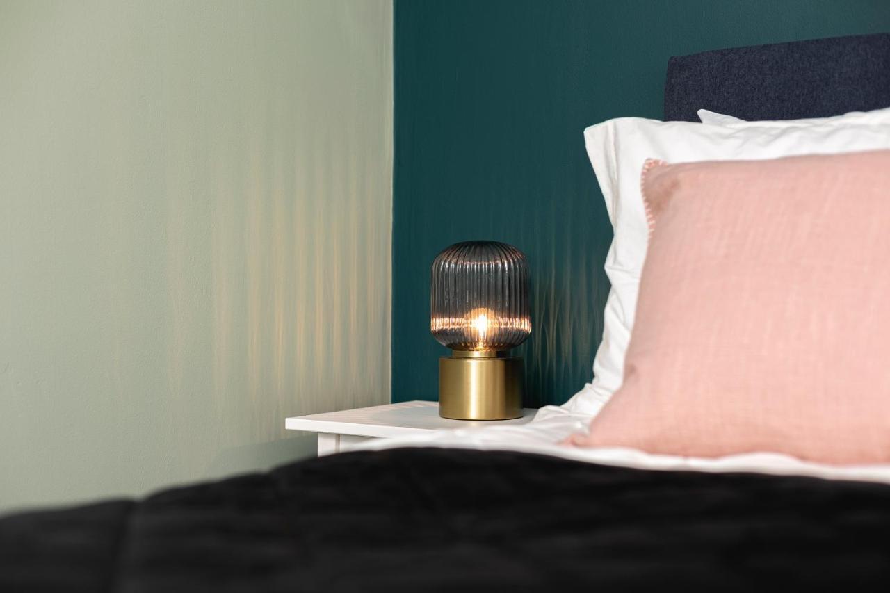 Lovely Brighton Apartments Moments Away From Royal Pavilion Exteriör bild